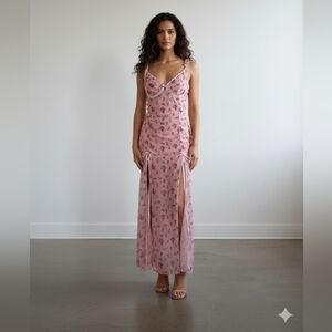 Chic Pink Floral Maxi Dress